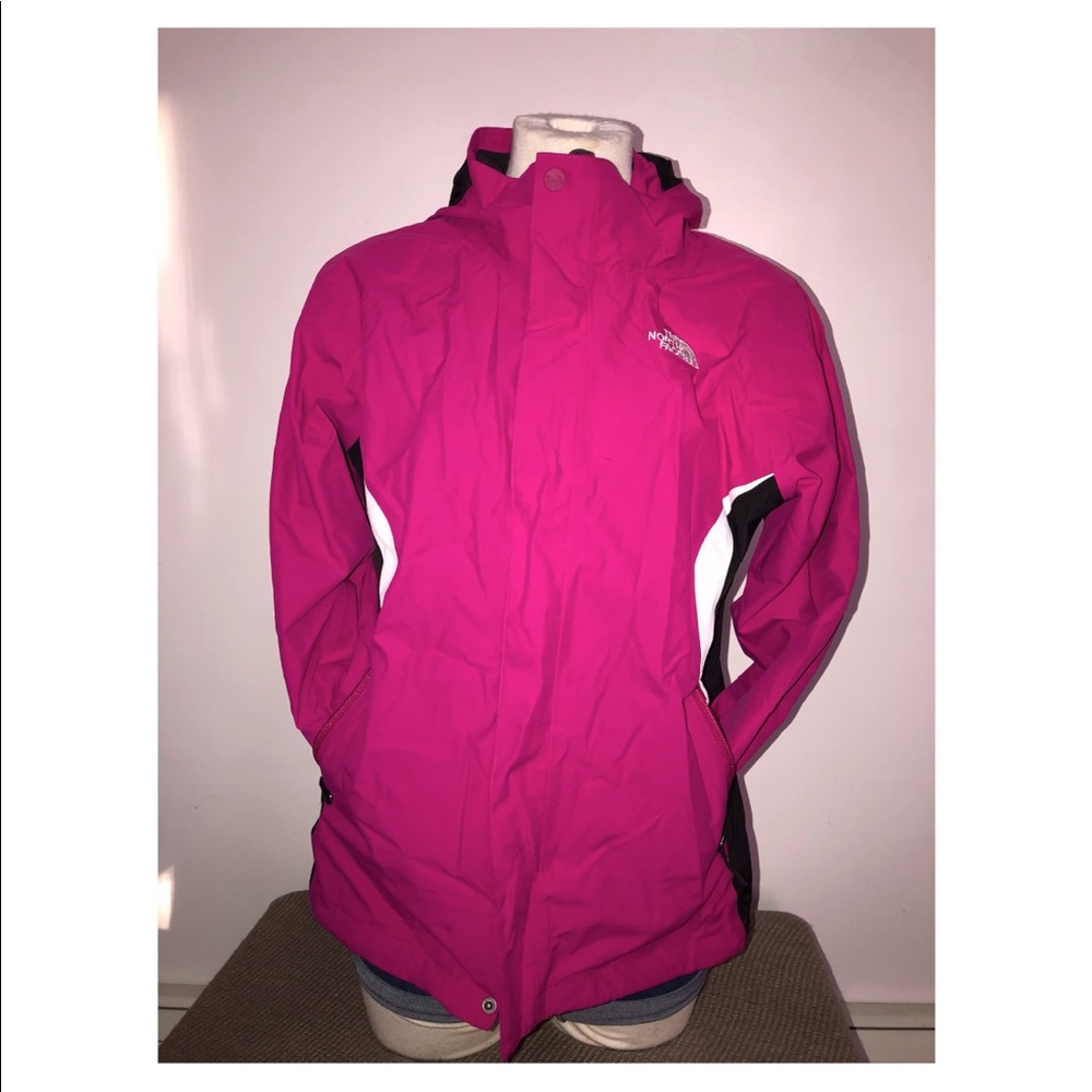 GIRLS NORTH FACE JACKET